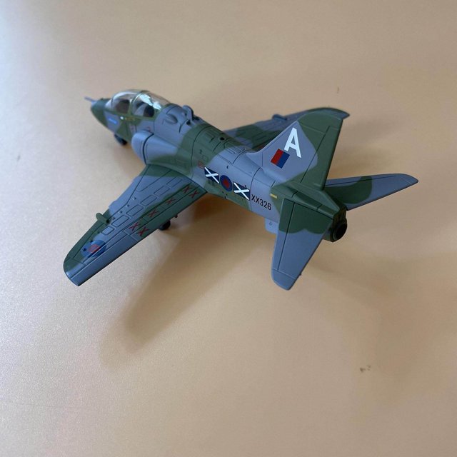 ziyahi Alloy Diecast 1/72 Fighter Plane Model Display Stand Fighter Aircraft Display with Stand Room Table Decorative Diecast Plane Decor Collection Gift