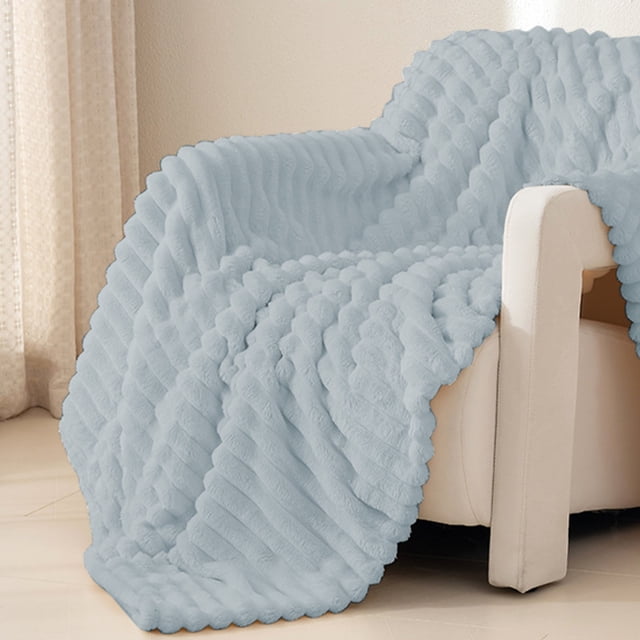 Thick Double Layer Raschel Blanket for Bed and Sofa 70 in x 100 cm Soft Polyester Throw for Winter Warmth