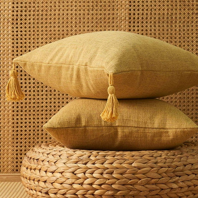 Yialzm Japanese Cotton and Linen Pillowcase with Tassel Cushion Cover Stylish Minimalistic Design Soft Long Lasting Convenient Zipper Closure Suit Home Decoration Easy Cleaning Experience