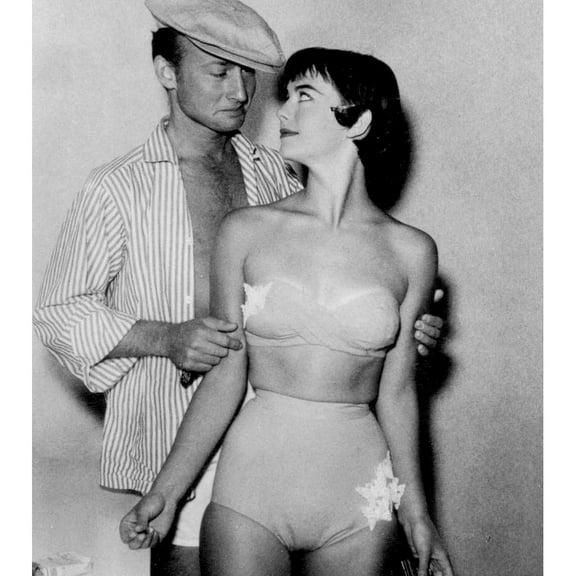 Natalie Wood - Bikini Photo Shoot Photo Print (8 x 10)