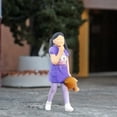 thumbnail image 1 of Figuras de Diorama Hugo Pintadas 1/64 Violeta, 1 of 10