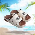 thumbnail image 1 of Sandalias deslizantes para hombre, sandalias de playa con punta abierta, antideslizantes, a la moda, para viajar y caminar Caqui 42 43, 1 of 8