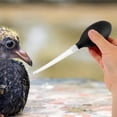 thumbnail image 2 of Comedero gotero para palomas, comedero portátil para destete, chupete para pájaros., 2 of 7