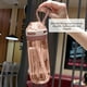 thumbnail image 5 of Botella deportiva de gran capacidad de 22 oz con pajita | Tapa hermética | Plástico apto para uso alimentario | Marcas graduadas para gimnasio, exteriores y oficina | Incluye 1 botella, 5 of 7