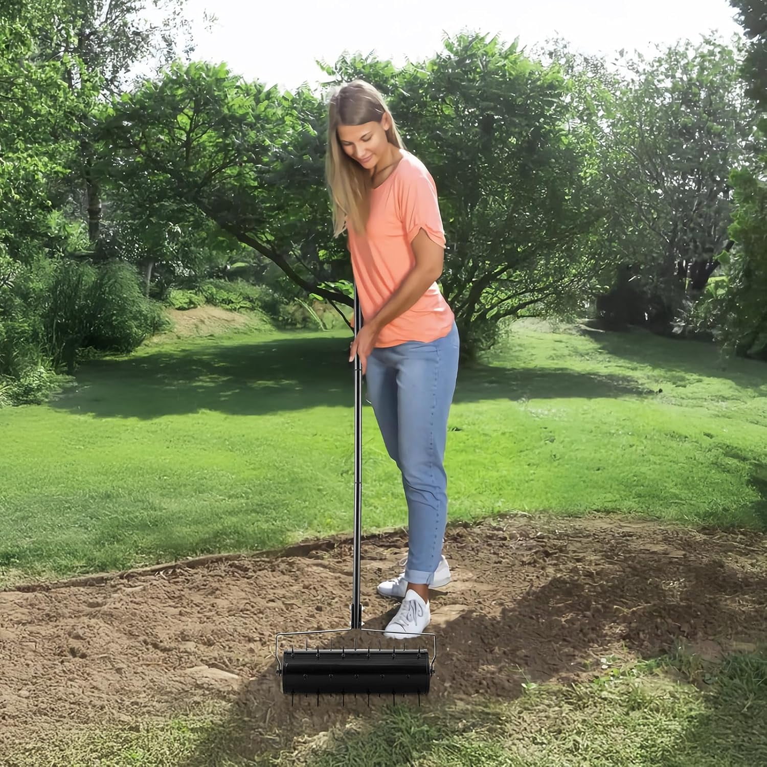 Rolling Lawn Aerator, 21-inch Heavy-Duty Manual Rolling Aerator Lawn with Detachable Handle and 33 Iron Spikes, Rolling Lawn Aeration Tool for Garden Patio Yard Compacted Soils and Lawns, Black