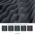thumbnail image 4 of Cobija King Size Afelpada Dreamlab Flannel de Rayas Ultra Suave | Blanket Cobertor Polar Invierno para Cama o Manta para Sofa | Frazada Calientita, Hipoalergénica | Colcha Grafito, 4 of 7