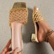 thumbnail image 2 of Mujeres de Moda Casual Vestible Ropa Exterior Versátil Color Sólido Hueco-Fuera Tejido Zapatillas de Tacón Medio, 2 of 9