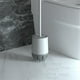 thumbnail image 5 of Cepillo de inodoro de esquina muerta con mango largo, herramienta de limpieza de pared con cerdas suaves y base para espacios reducidos y zonas de difícil acceso en baños pequeños. Aestivo |, 5 of 7