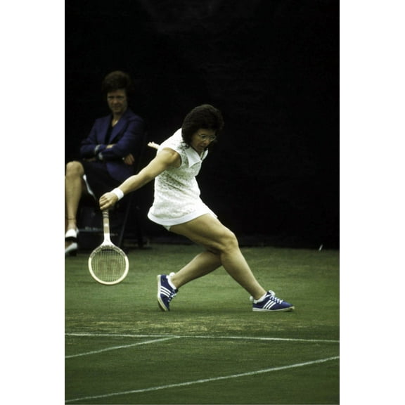 Billie Jean King Competing Photo Print  (8 x 10)