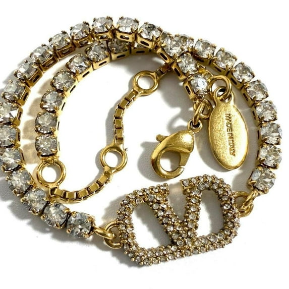Pre-Owned Valentino Women's Bracelet V Logo Signature