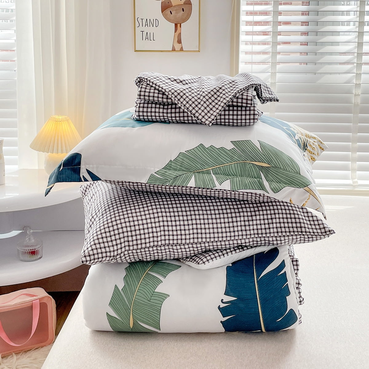 Wajade 7-Piece Green Tropical Leaf Grid Comforter Bedding Sets, Queen