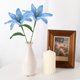 thumbnail image 4 of Paquete de 2 Flores de Ganchillo, Lirio de Lana Artificial Tejido a Mano, Flores Tejidas [Azul], 4 of 6
