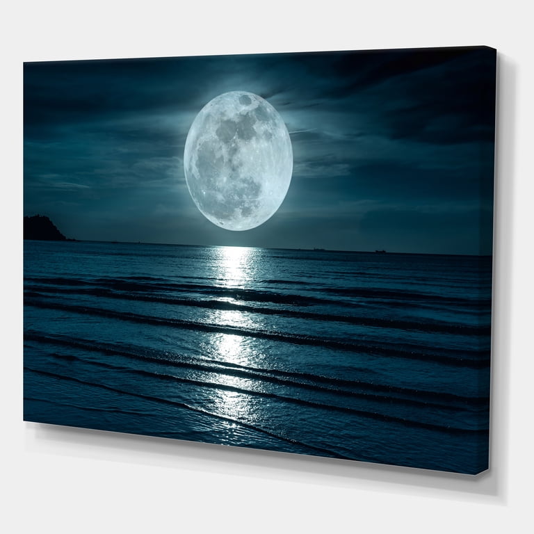 Designart Super Full Moon Over The Sea 12x8 Photography Canvas