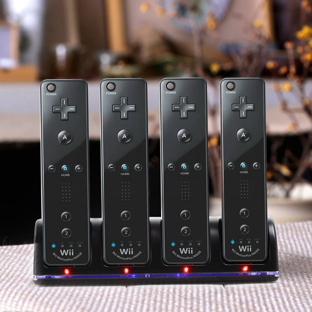 GPCT 4 Charger Charging Dock + 4 Rechargeable Batteries for Wii Remote