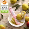 thumbnail image 4 of Pelador de verduras giratorio de primera calidad, mango de agarre suave y hojas de acero inoxidable ultra afiladas: pelador de cocina perfecto para verduras, frutas, patatas, zanahorias y manzanas - L, 4 of 5