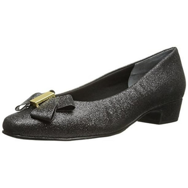 The Walking Cradle Company Rose Petals by Walking Cradles Womens