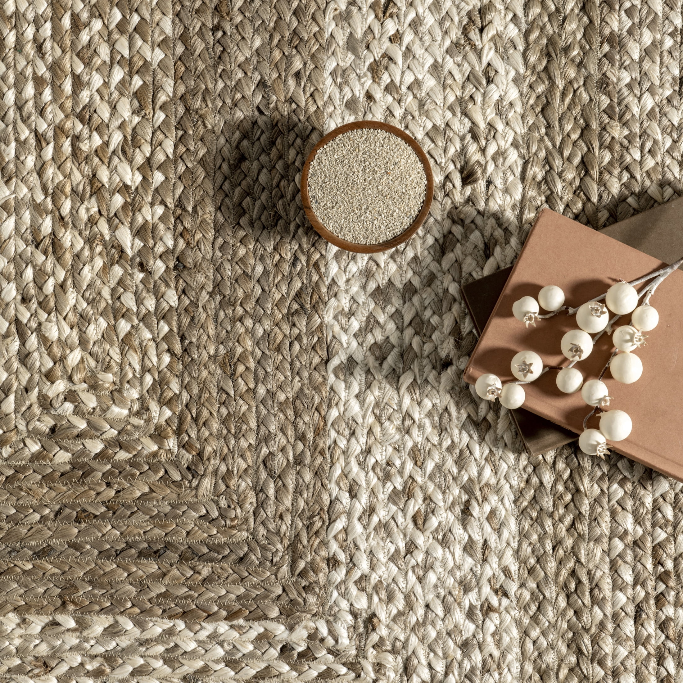 nuLOOM Charlene Braided Border Jute Area Rug, 7' 6" x 9' 6", Charlene Natural