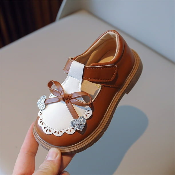 Girls sandals hotsell size 5