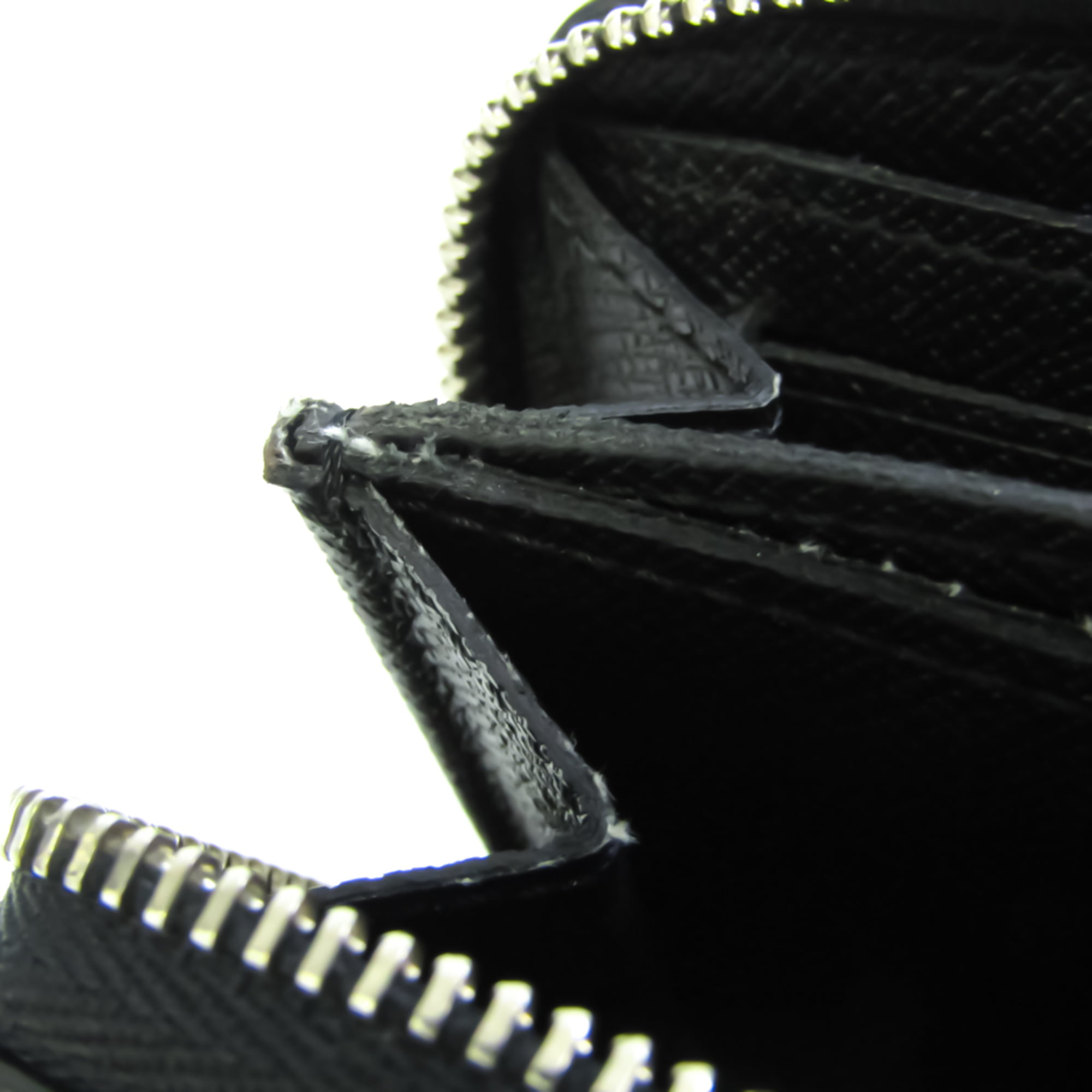 Louis Vuitton Taiga M32832 Zippy Coin Purse Vertical Men's Taiga