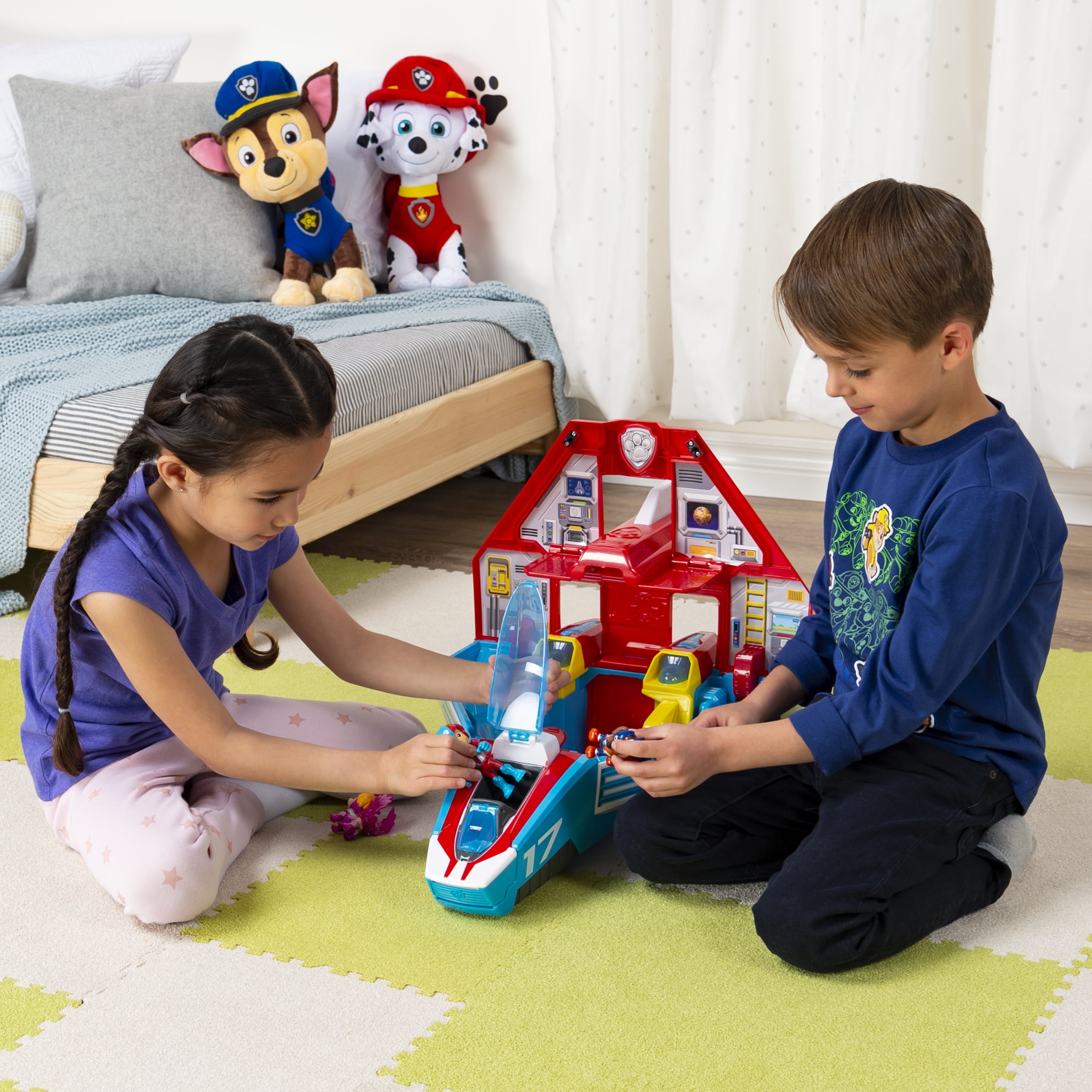 Paw Patrol Super Paws 2 in 1 Transforming Mighty Pups Jet Command Center 