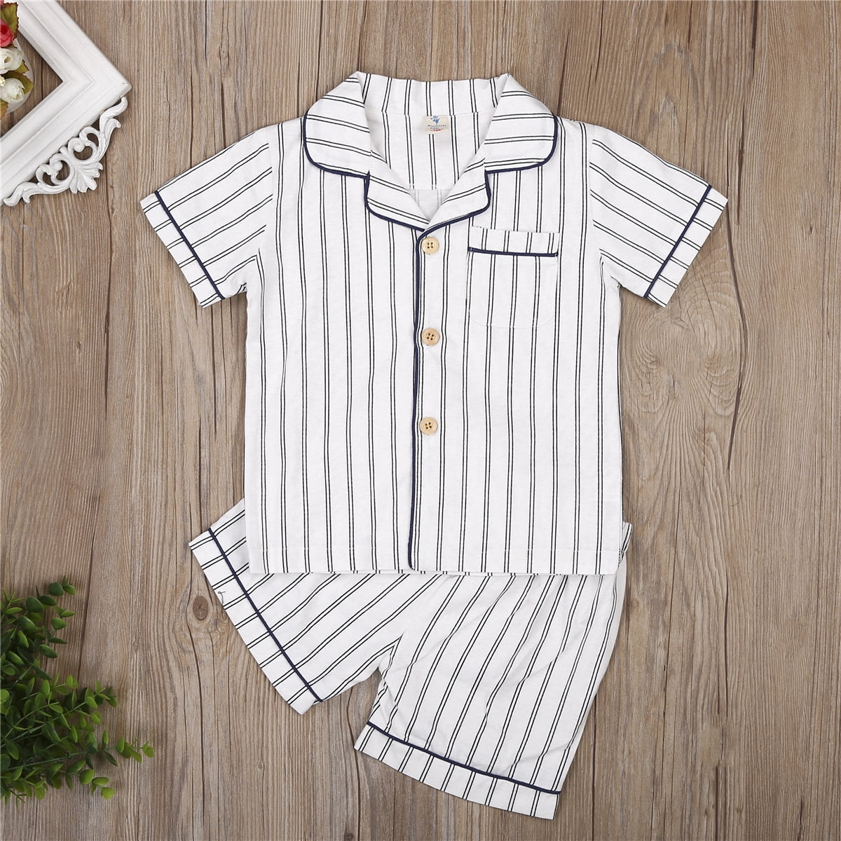Kleding Unisex kinderkleding Pyjamas & Badjassen Pyjama Custom Stripe Kids Short Pajama Set 