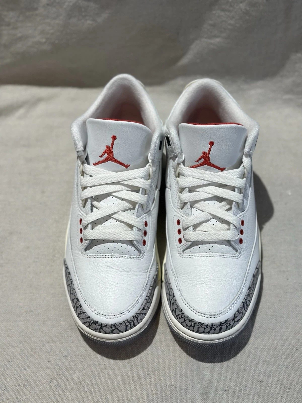 Nike Size 6 MEN'S- Air Jordan 3 Retro Mid White Cement Reimagined