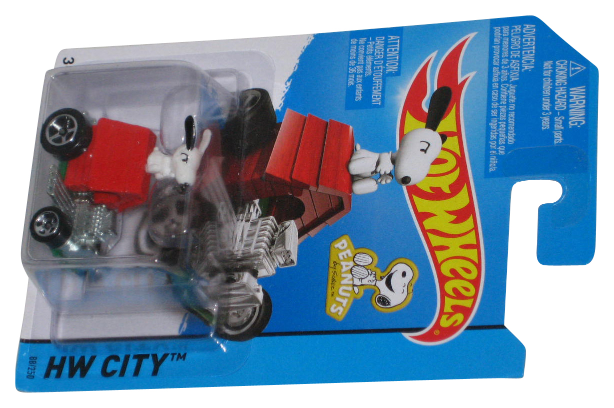 Peanuts Snoopy Hot Wheels HW City (2014) Mattel Toy Car 88/250