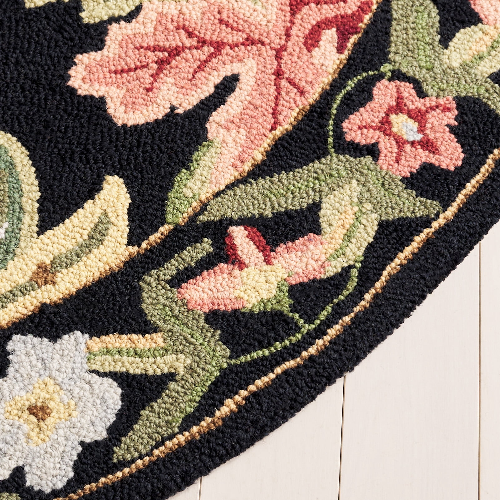 Safavieh Chelsea Gisselle Bordered Wool Area Rug, Black, 6' x 8' Oval