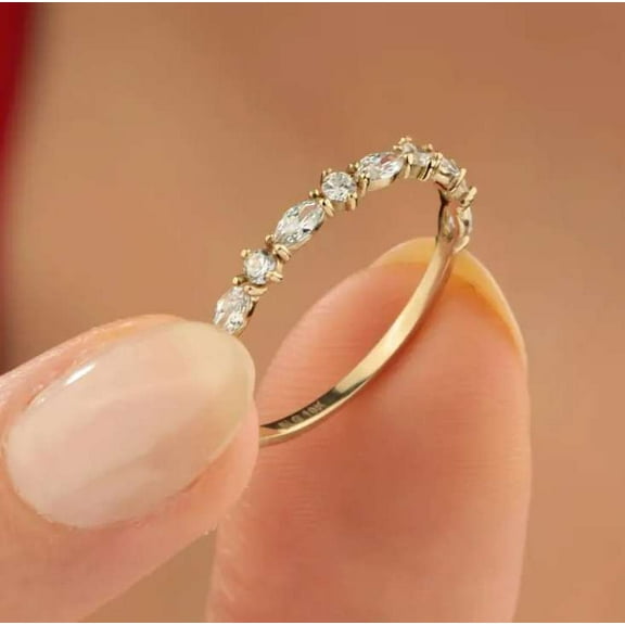 vylahjewellery 1.50 CT Marquise Cut Moissanite Diamond Ring Comfort Fit 18K Rose Gold Engagement Ring for Her