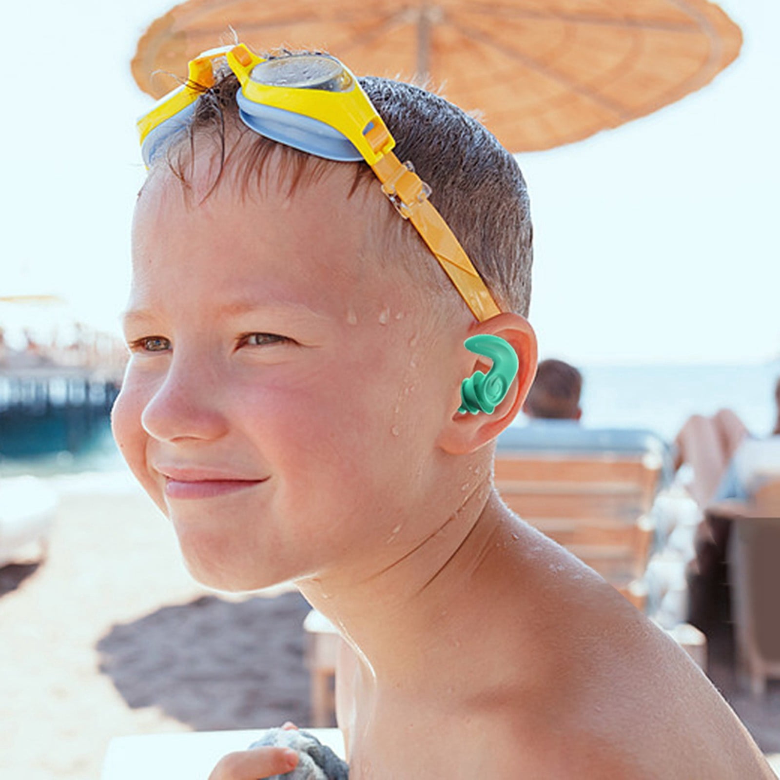 Waterproof Swimming Ear Plugs, Waterproof Reusable Silicone Swim Earplugs for Adults Surfing, Diving,Pool,Showering and Other Water Sports, Keep Water Out and Ear Protection