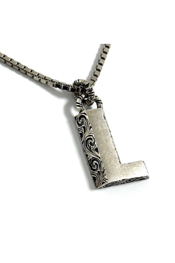 Pre-Owned Gucci Alphabet Necklace Pendant Initial L