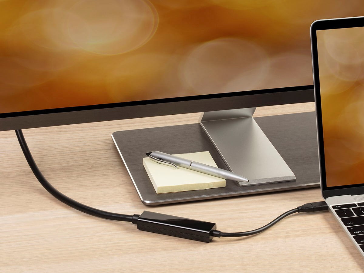 Monoprice USB C to DisplayPort 3.1 Cable - 6 Feet - Black | 5Gbps, Active, 4K@60Hz, Type C, Plug and Play, Mirror or Expand your PC