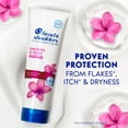thumbnail image 3 of Head & Shoulders Smooth & Silky Dandruff Conditioner, Frizz Control, Fresh Floral Scent, Color Safe, 592mL, 3 of 15