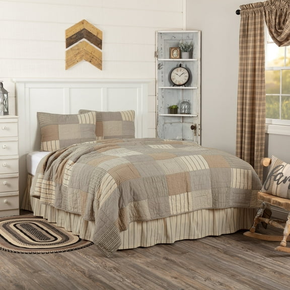 VHC Brands Sawyer Mill Patchwork Chambray Cotton Farmhouse Bedding Pre-Washed Sham King Quilt Set, Queen, Charcoal Grey