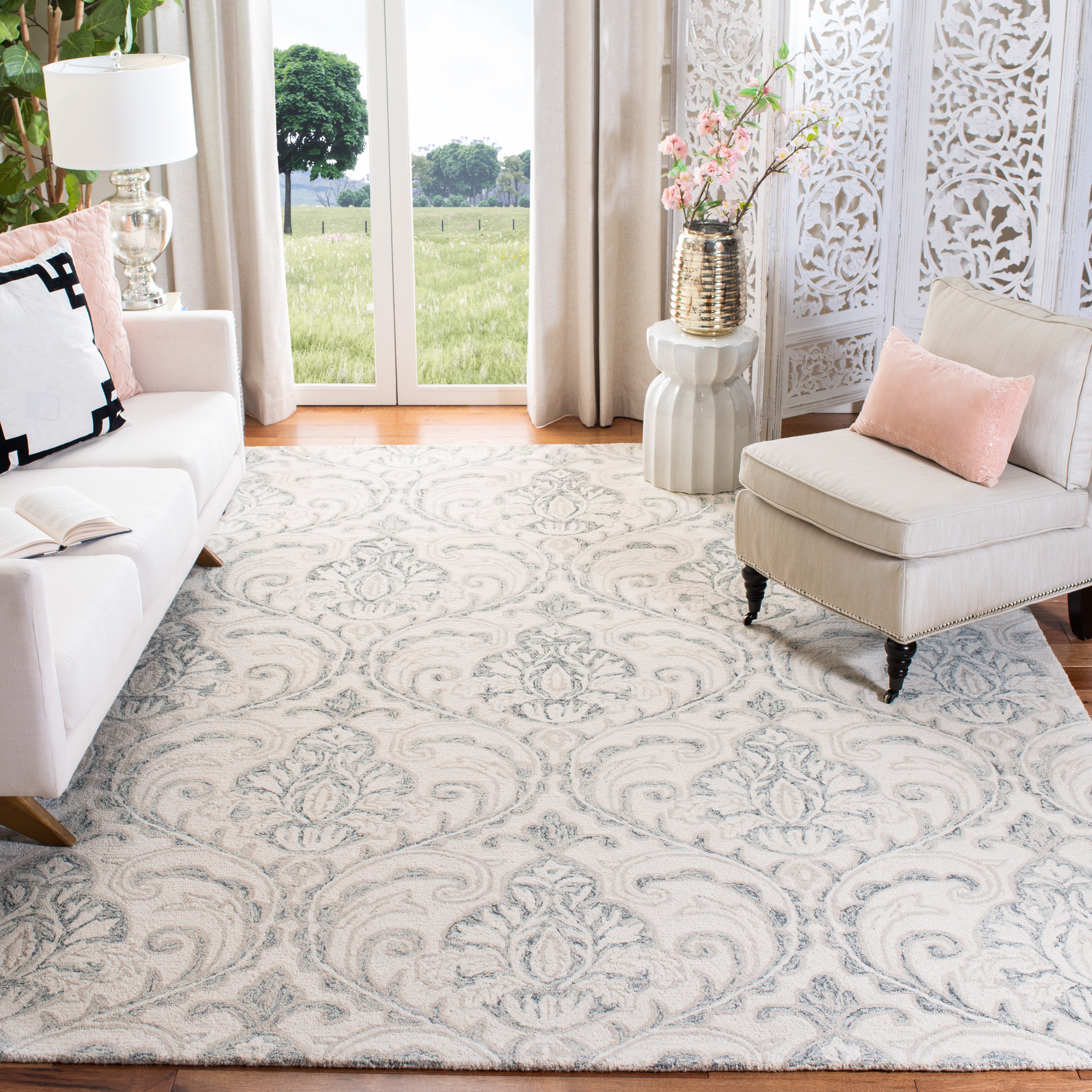 SAFAVIEH Micro-Loop Cornelius Floral Area Rug, Ivory/Grey, 8' x 10'