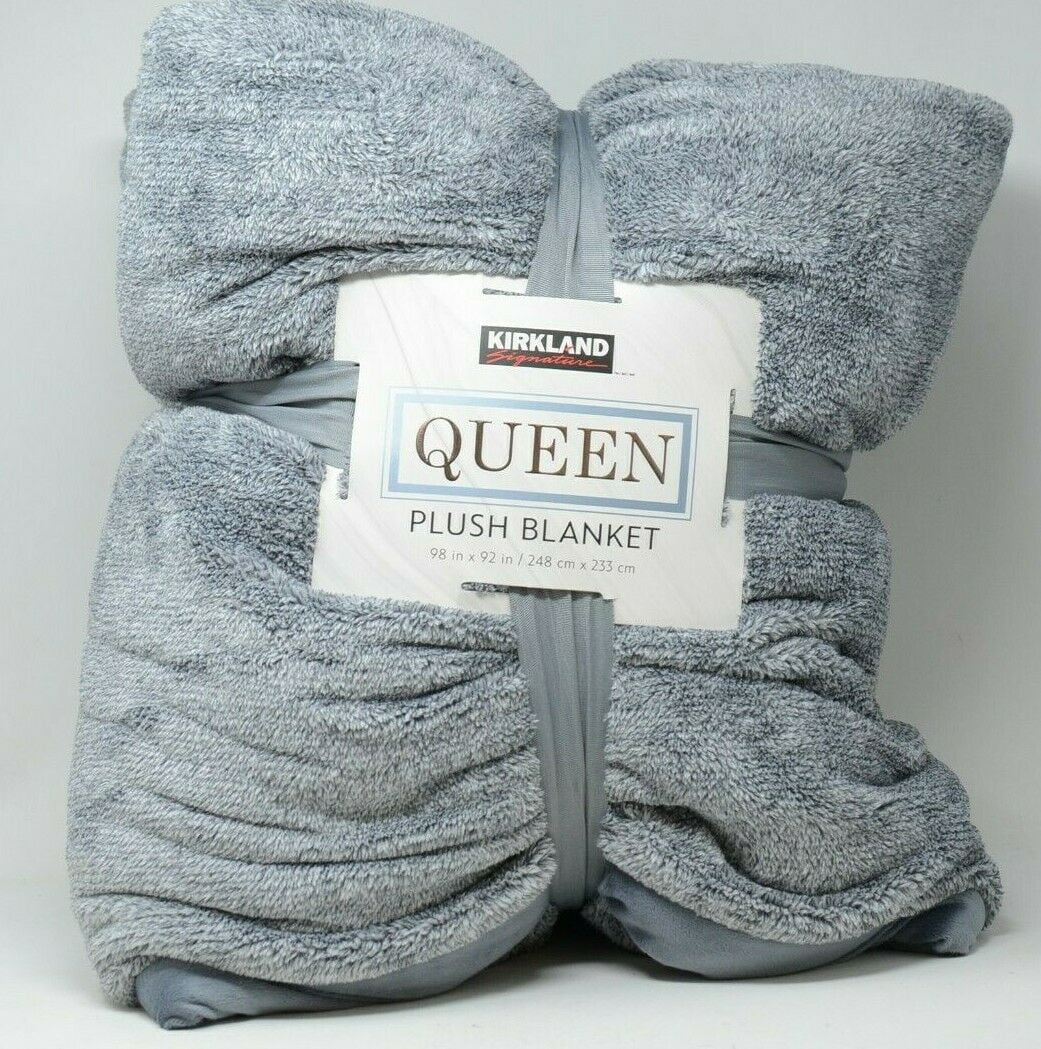 Kirkland Signature Queen Plush Blanket In Gray