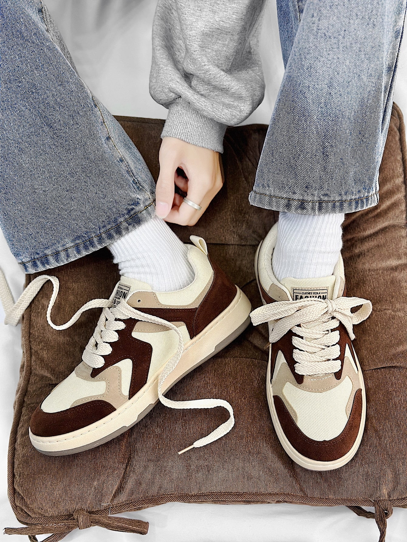 Men Colorblock Lace-Up Front Sneakers Fashion Skate Shoes Men’S Casual Shoes