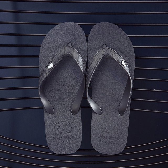 Chanclas de verano para hombre, sandalias de hombre resistentes al desgaste, suela suave, antideslizantes y gruesas, modernas, para exteriores, de moda, para playa
