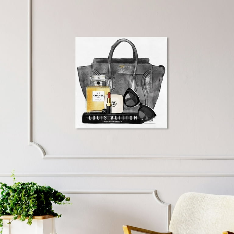 Runway Avenue Fashion and Glam Wall Art Canvas Prints 'My Everyday
