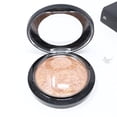 thumbnail image 1 of MAC Mineralize Skinfinish GLOBAL GLOW, 1 of 2