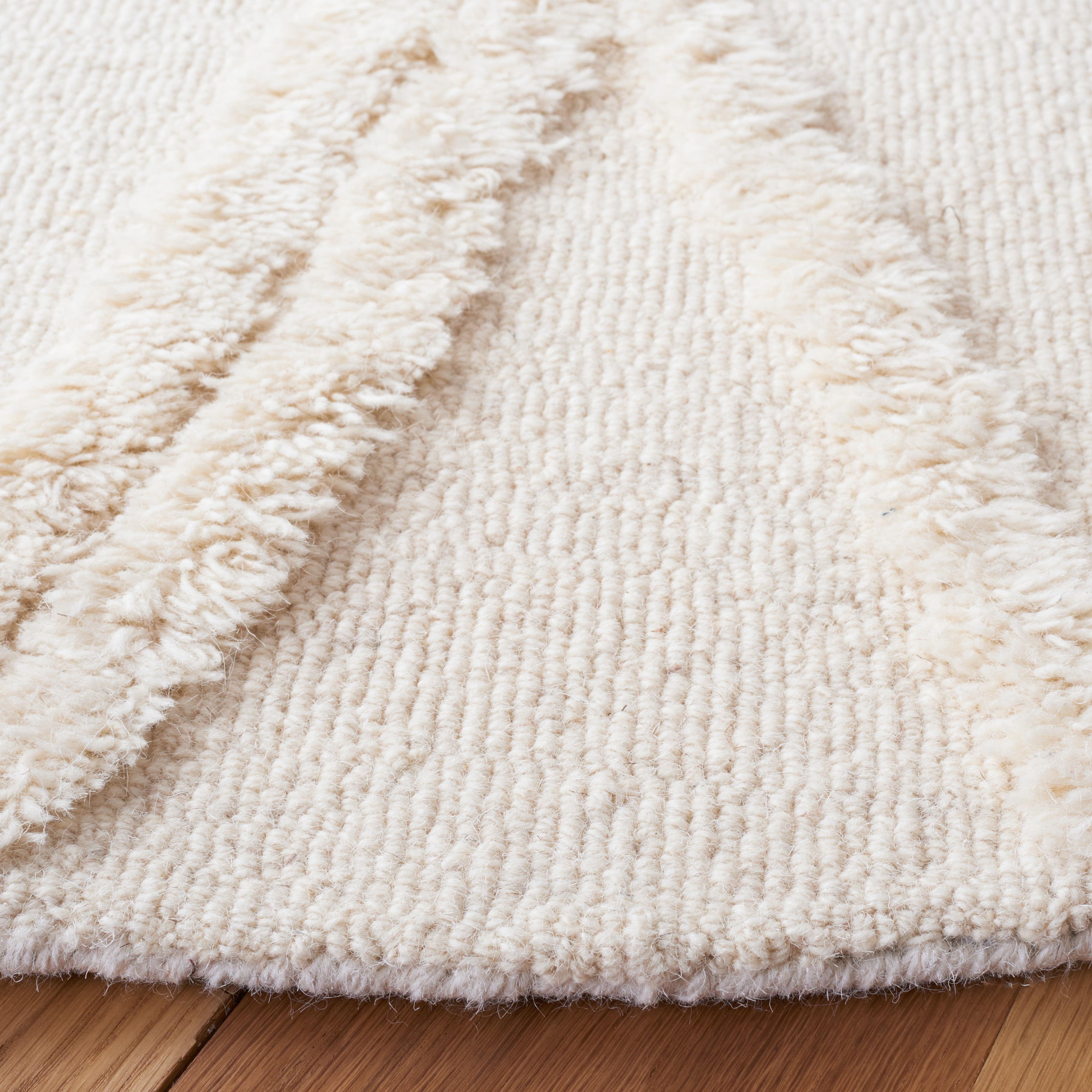 SAFAVIEH Casablanca Amelia Diamond Area Rug, Ivory/Brown, 8' x 8' Round