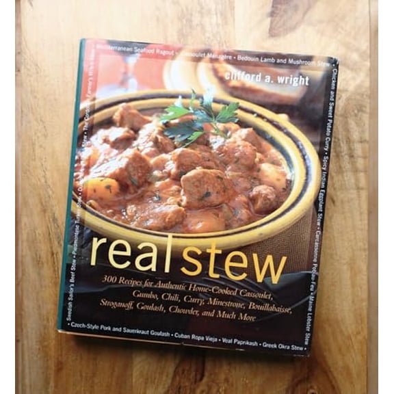 Pre-Owned Real Stew: 300 Recipes for Authentic Home-Cooked Cassoulet, Gumbo, Chili, Curry, Minestrone, Bouillabaise, Stroganoff, Boulash, Chowder, and Much More, 9781558321984, 1558321985, Hardcover,