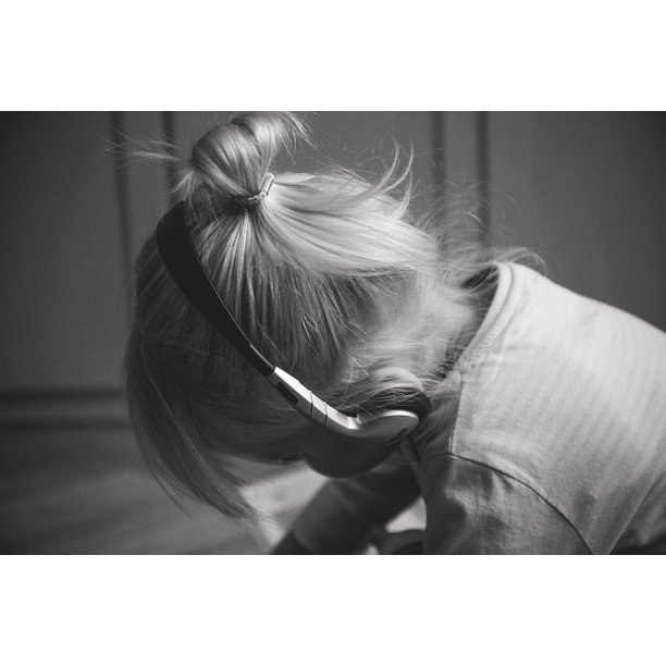 Kid Baby Wireless Girl Child Music Headset Hair Inch By 30 Inch Laminated Poster With Bright Colors And Vivid Imagery Fits Perfectly In Many Attractive Frames Walmart Com Walmart Com