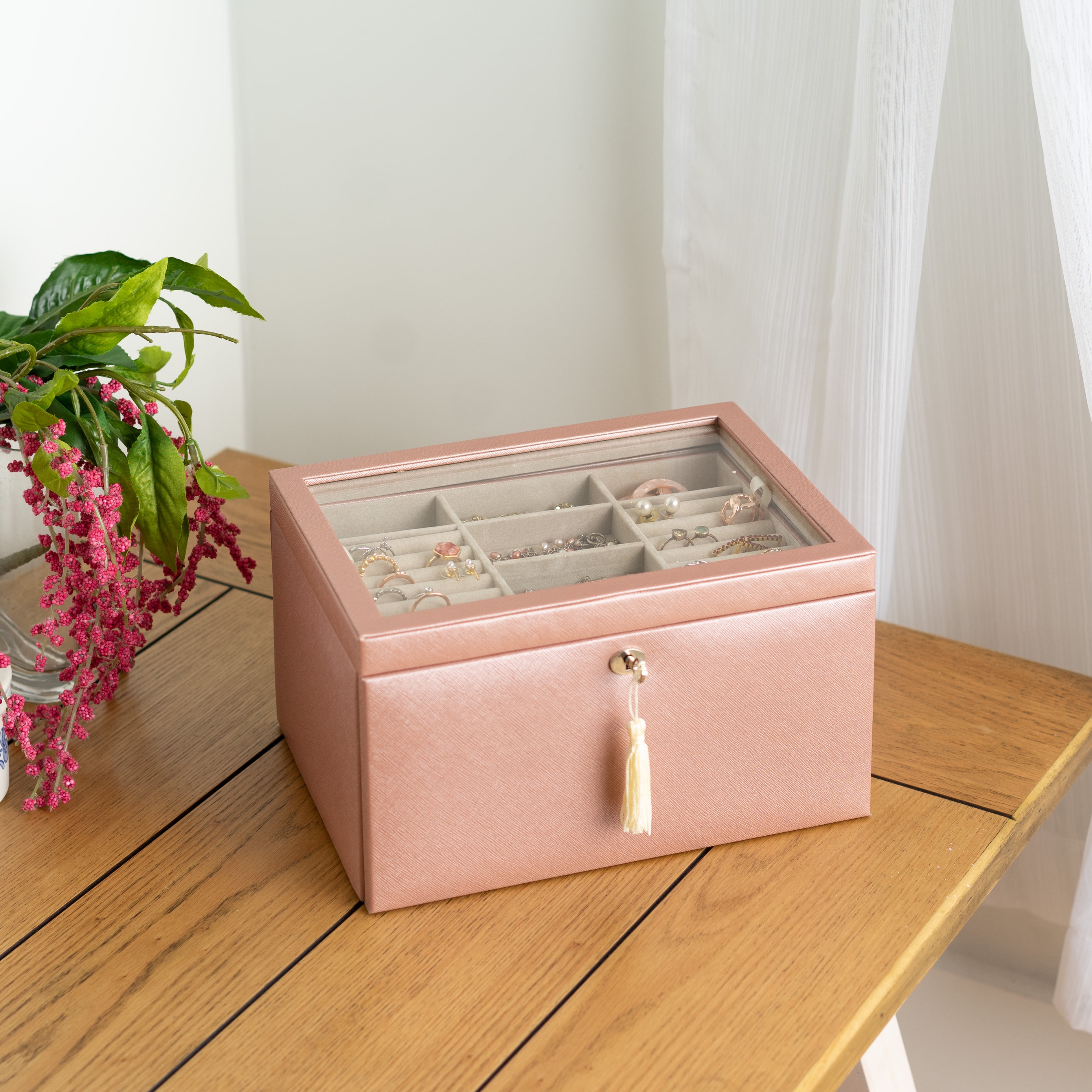 Hives and Honey Danielle Leather Jewelry Box for Women, Blush