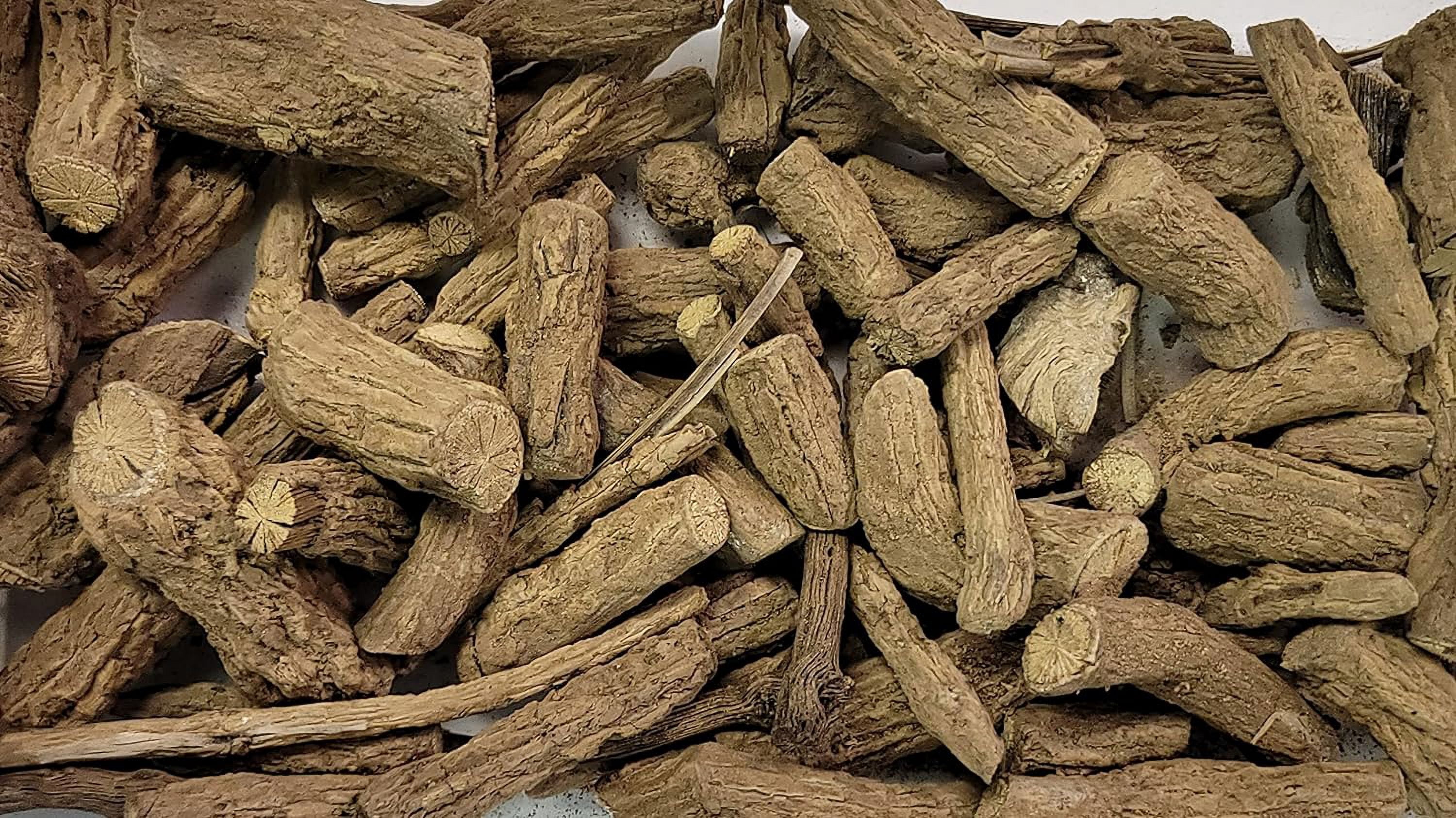 Naturejam Palo Guaco Mexican Vine 1 Pound- Amazing Unique Vine Cut in Chunks aka Raiz De Guaco or Mikania Guaco
