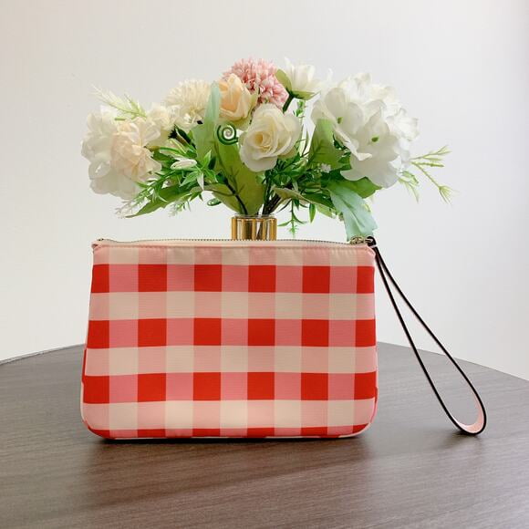 Kate Spade KG604 Chelsea Gingham Medium Wristlet IN Pink Multi