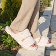 thumbnail image 2 of Zapatillas EverFoams Fuzzy con punta abierta para mujer Vanilla Ice 7-8 US, 2 of 8