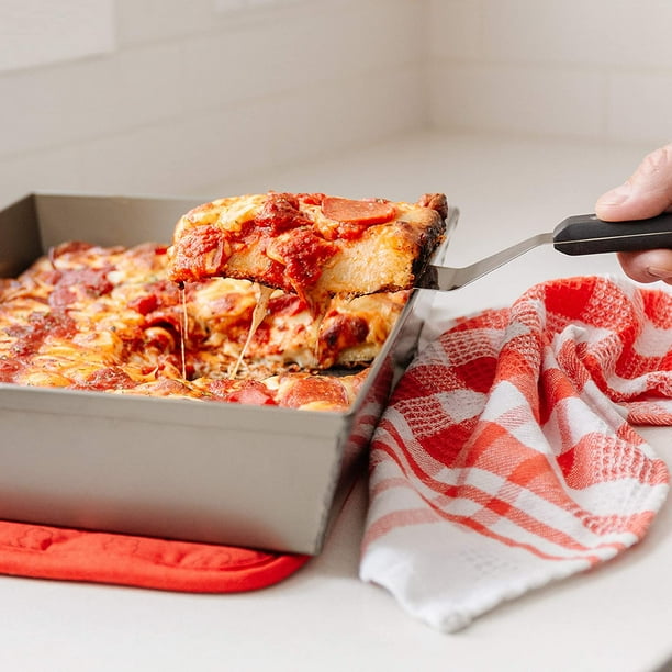 Detroit Style Pizza Pans (Non Stick Two-Year Warranty) 10 x 14 x 2.5 Inch  Sicilian Style Pizza Pan, Hard Anodized Deep Dish Square Grandma Style  Pizza