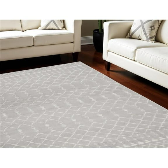 HomeRoots 553062 4 x 6 ft. Geometric Rectangle Area Rug, Gray & Ivory