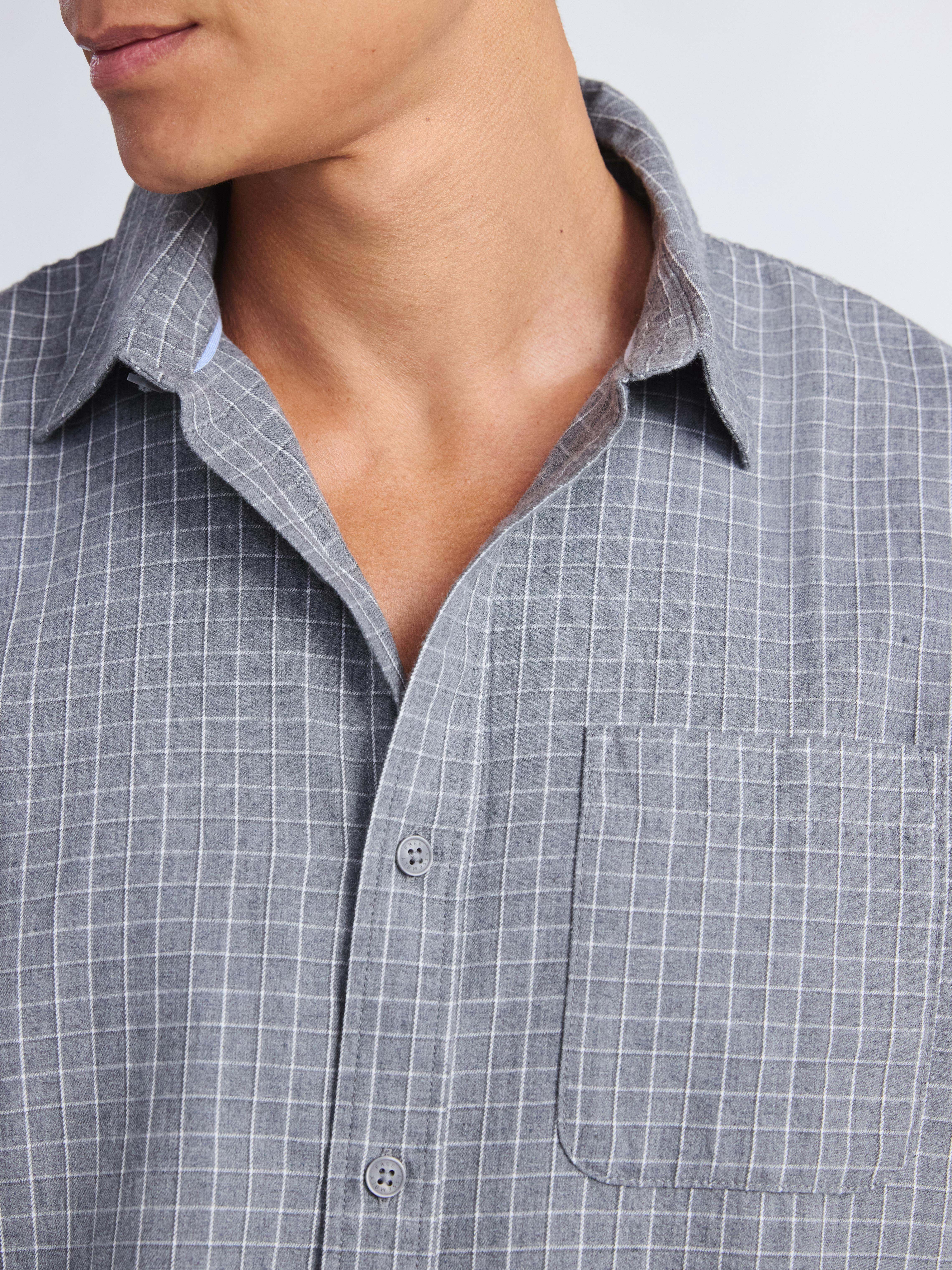 Free Assembly Men's Brushed Cotton Twill Button Front Shirt with Long Sleeves, Sizes XS-3XL